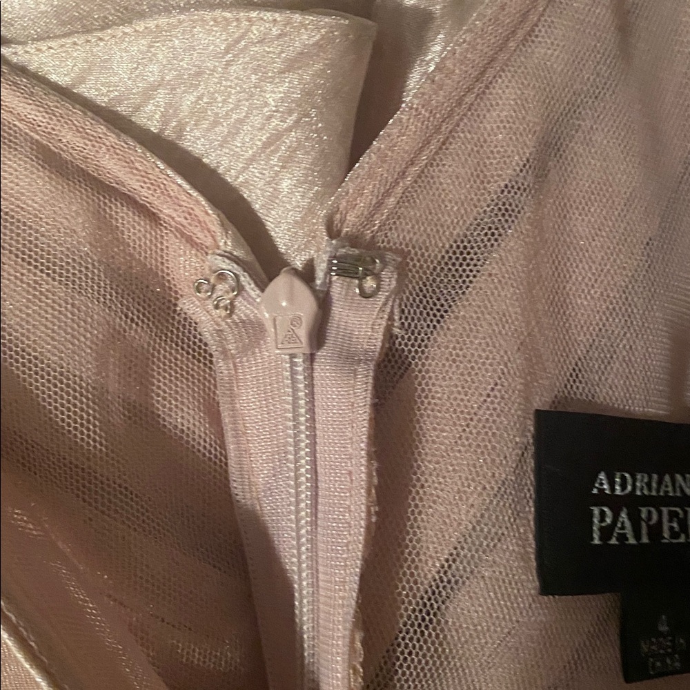 Adrianna Papell size 4 blush colored cocktail dress - Picture 9 of 10